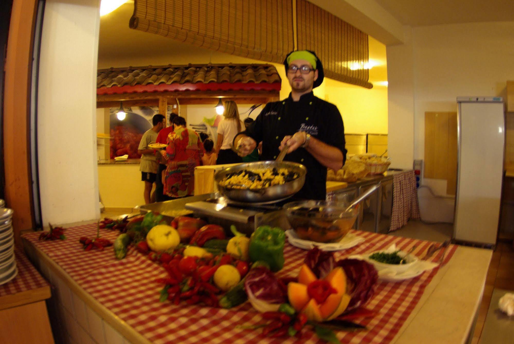 Resort Villaggio Albatros 3*